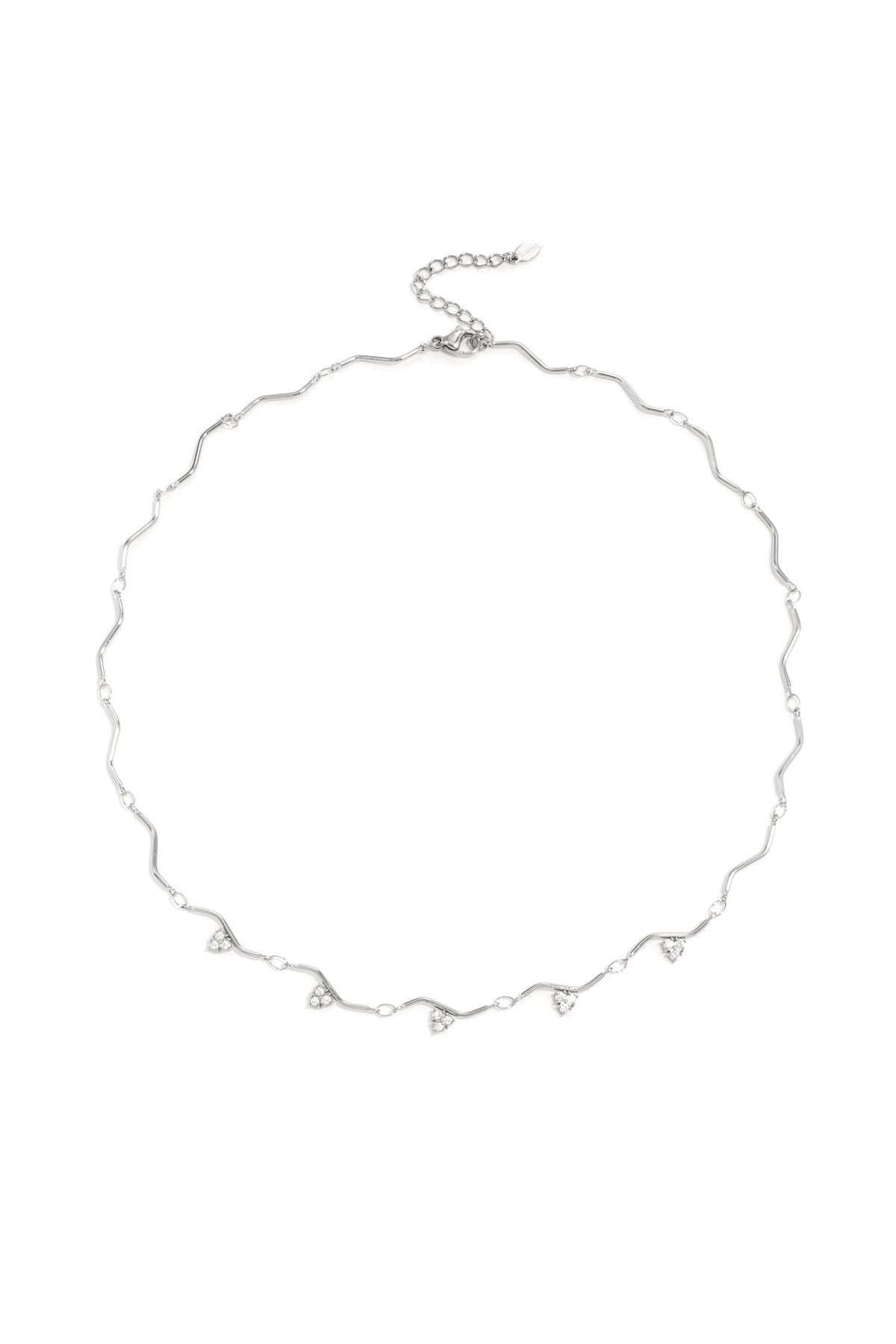 Ketting met zigzagpatroon en steentjes
