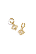 Oorbellen met elegante klaver en steentje - goud