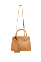 Elegant Camel Shoulder Bag for Stylish Everyday Use