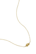 simpele ketting met geknoopte bedel